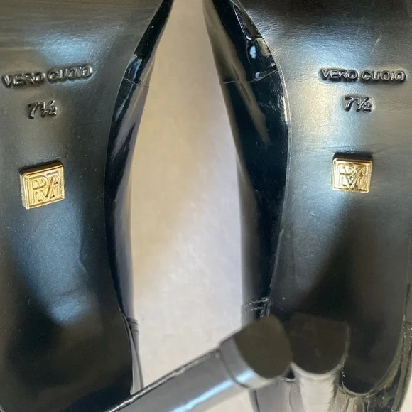 POUR La VICTOIRE Black Patent Leather Platform Loafer Heels Size 7.5
